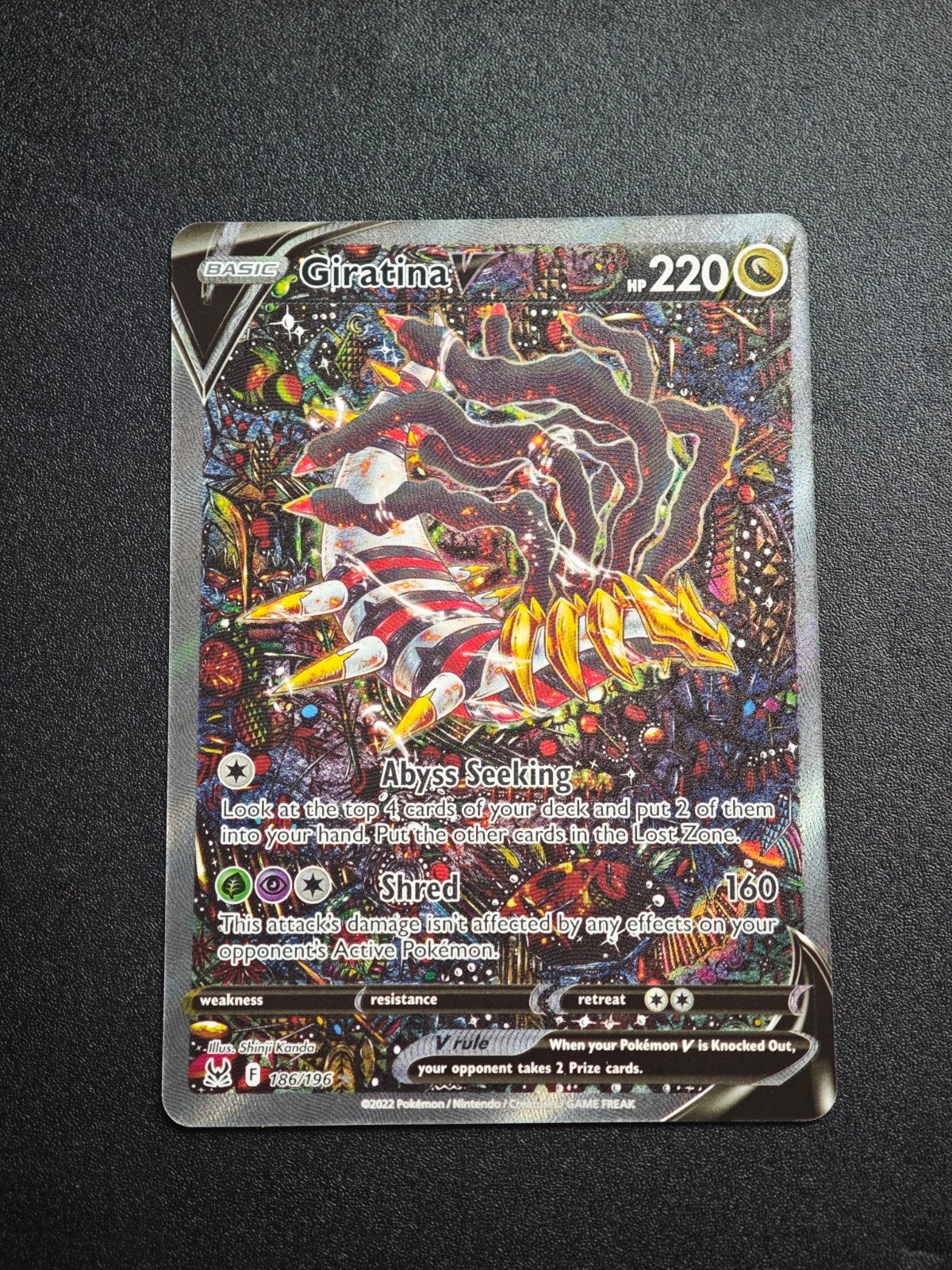 Giratina V Alt Art 186/196 Lost Origin, Ophalen of Verzenden, Zo goed als nieuw, Losse kaart
