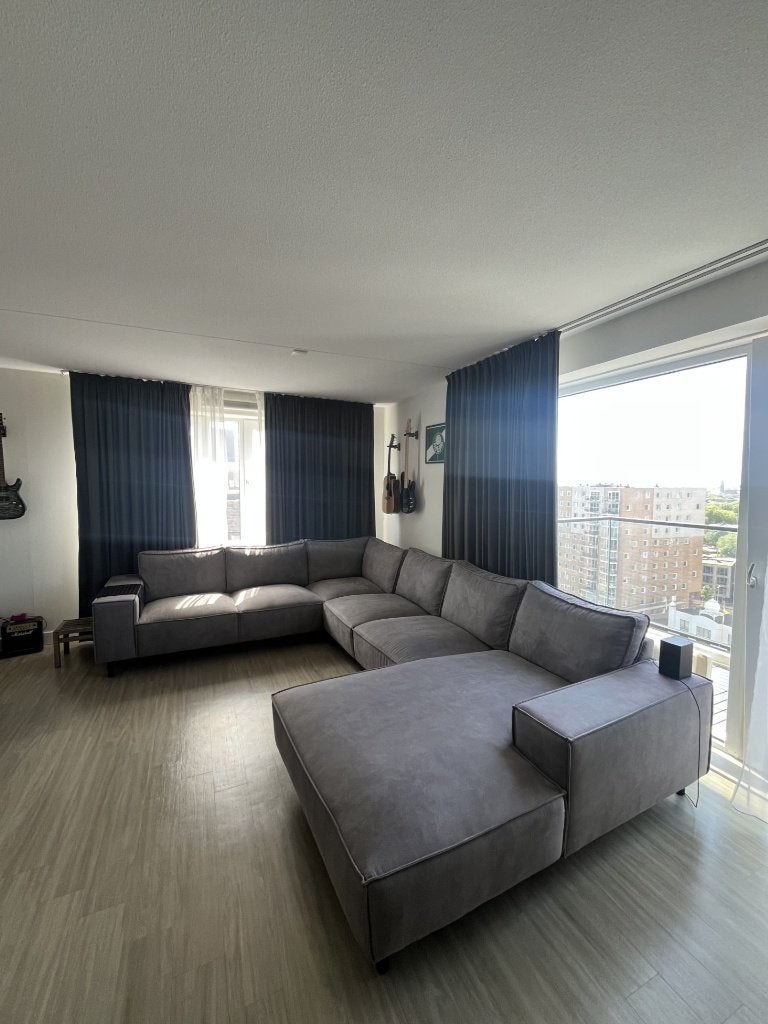 Large U-Shaped Sofa – Excellent Condition, Huis en Inrichting, Banken | Sofa's en Chaises Longues, Ophalen, U-Shape, 300 cm of meer