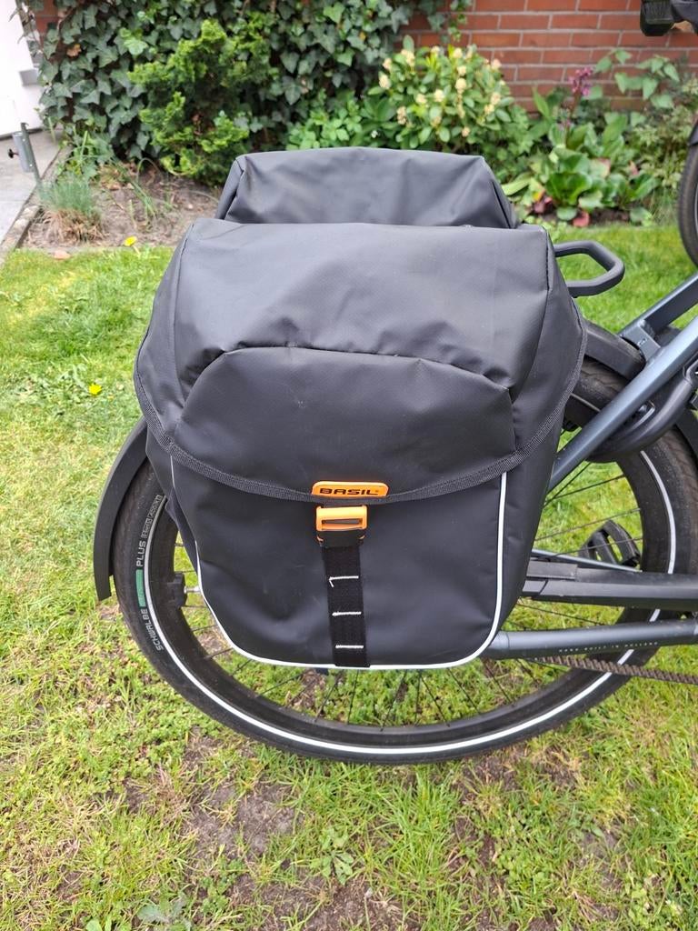 Basil Miles dubbele fietstas met MIK systeem, Ophalen, Gebruikt, Basil