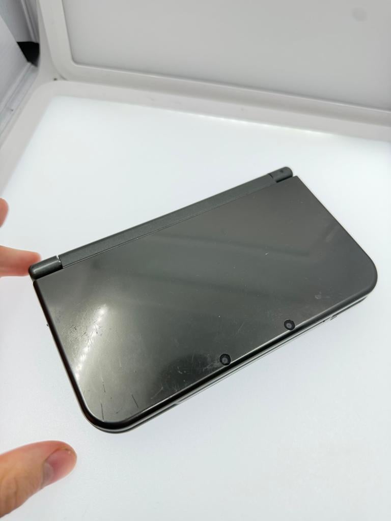 Nintendo new 3DS XL Zwart -, Spelcomputers en Games, Spelcomputers | Nintendo 2DS en 3DS, Gebruikt, 3DS XL, Zwart, Ophalen of Verzenden