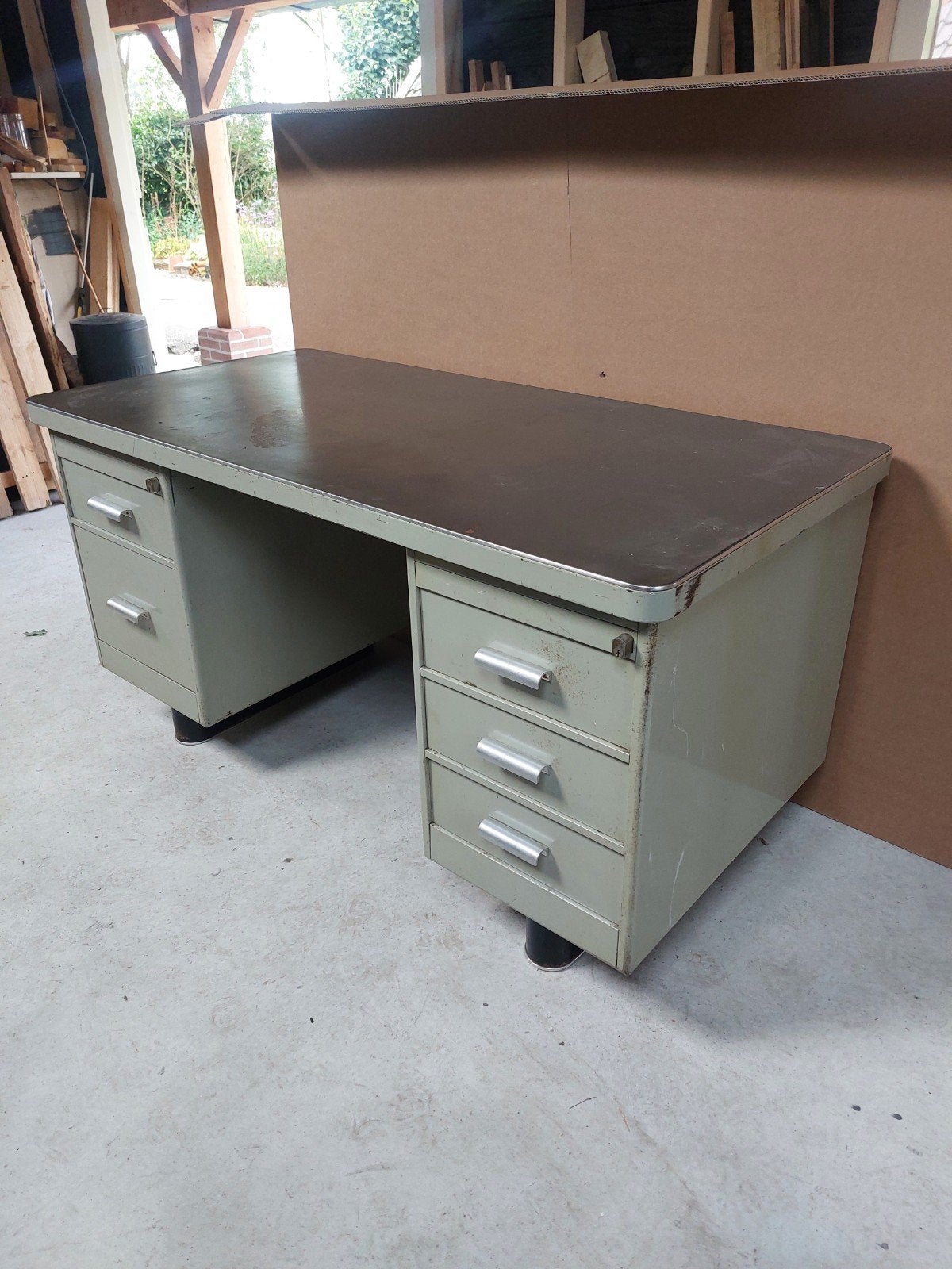 Oerdegelijk stalen bureau met laden - Industrieel design, Ophalen, Gebruikt, Metaal, Industrieel