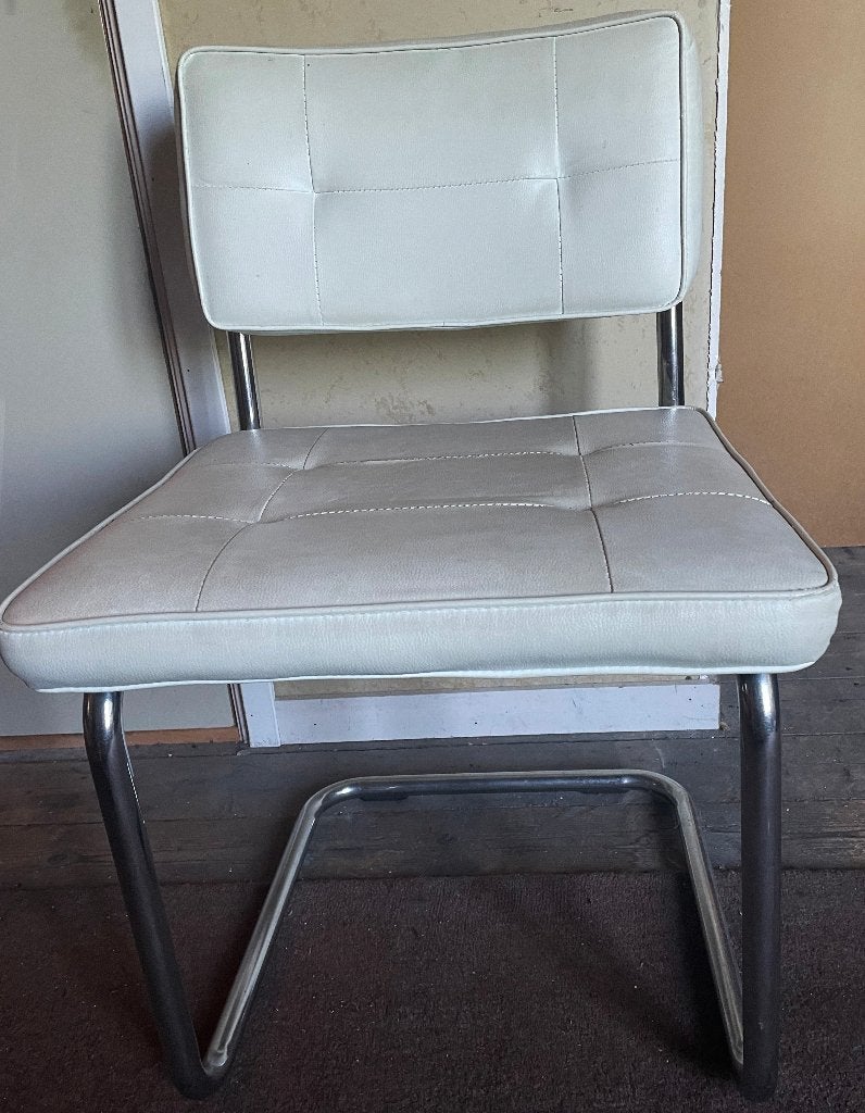 kastjes - spiegels - stoelen - tafeltjes A'dam Oud West, Ophalen, Gebruikt