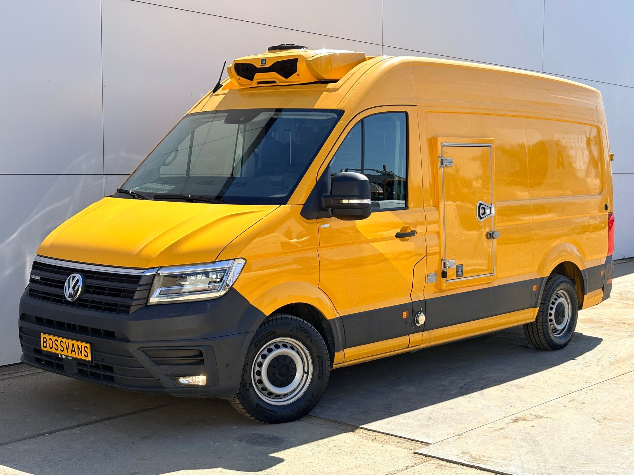 Elektrisch Koelwagen Zanotti Nachtkoeling LED Climate Contro, Auto's, Volkswagen, Geel, Nieuw, Te koop