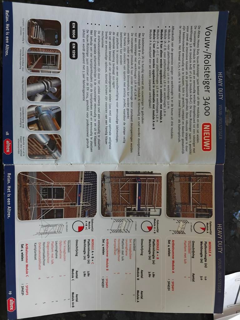 Altrex heavy duty vouw - rolsteiger type 3400 compleet, Doe-het-zelf en Verbouw, Steigers, Ophalen, Gebruikt, Rolsteiger of Kamersteiger