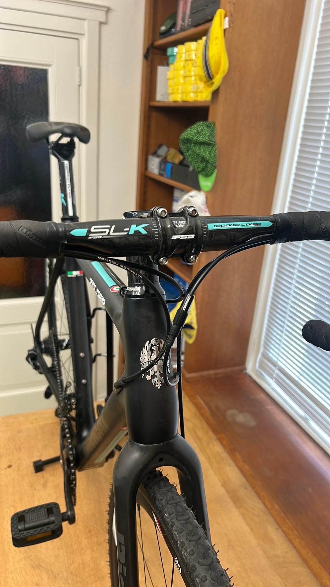 Bianchi zolder maat 57cm met campagnolo chorus, Overige merken, Carbon, De ruyterstraat 86, Zo goed als nieuw