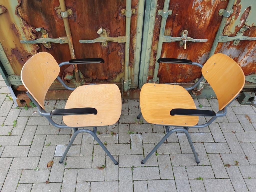 Vintage schoolstoelen met armleuningen - Set van 2, Huis en Inrichting, Gebruikt, Grijs, Marko, Gispen