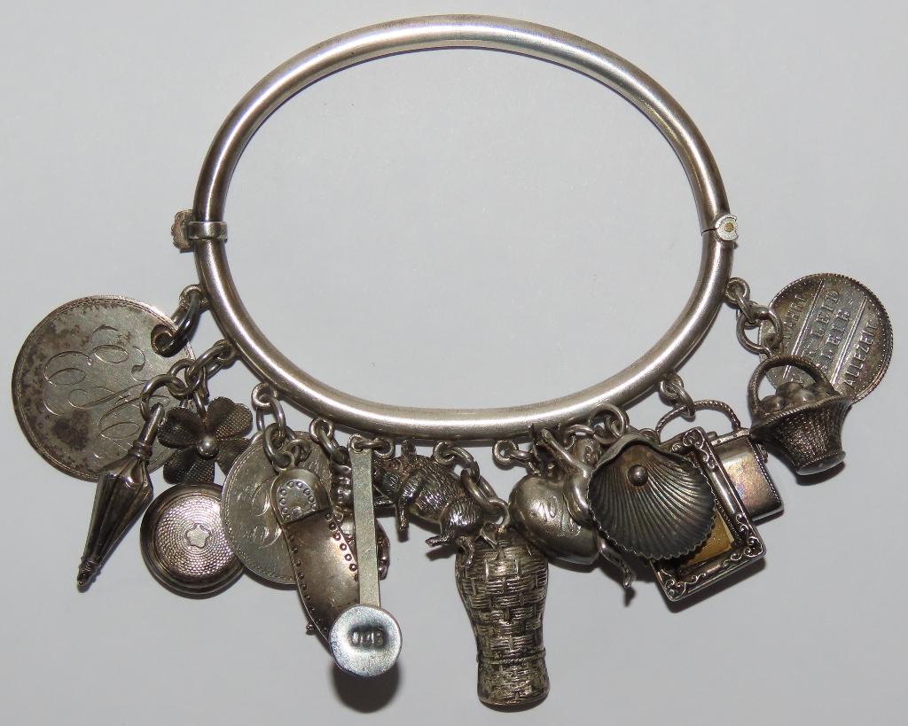 Antieke zilveren (kinder)bedelarmband, Antiek en Kunst, Verzenden, Zilver