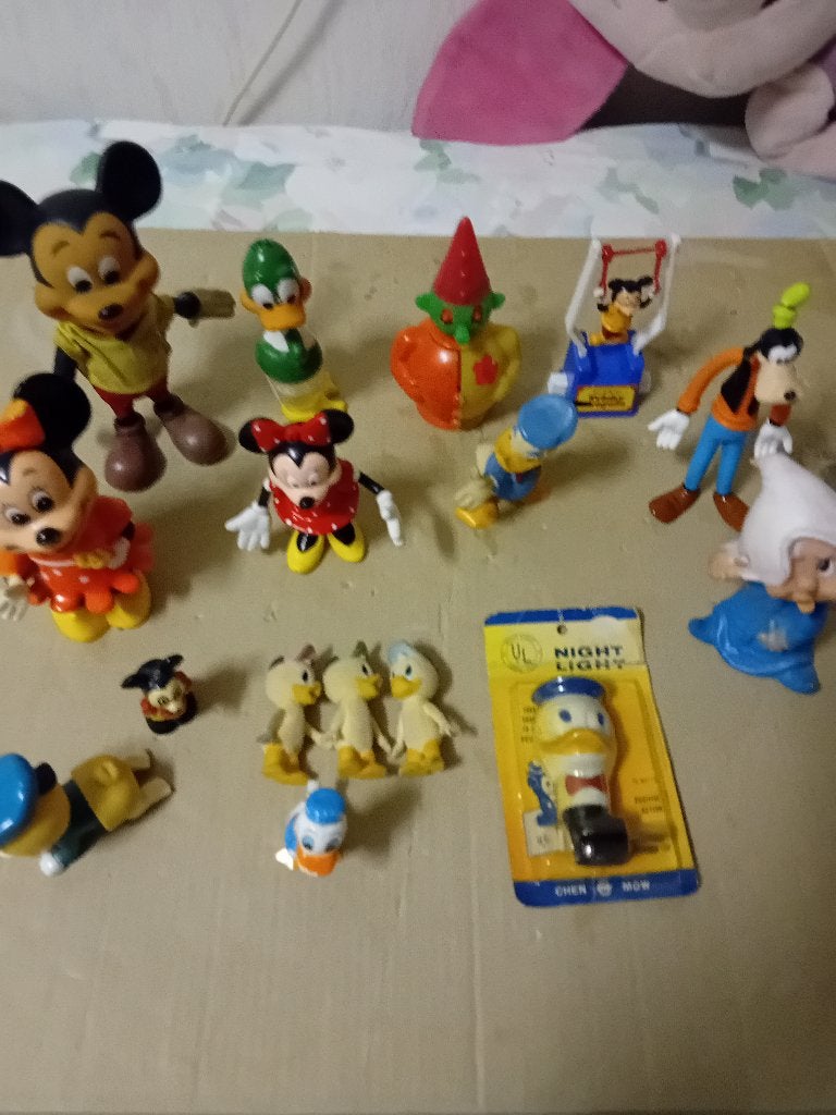 HELE OUDE DISNEY FIGUREN, Verzenden, Overige figuren, Zo goed als nieuw, Beeldje of Figuurtje