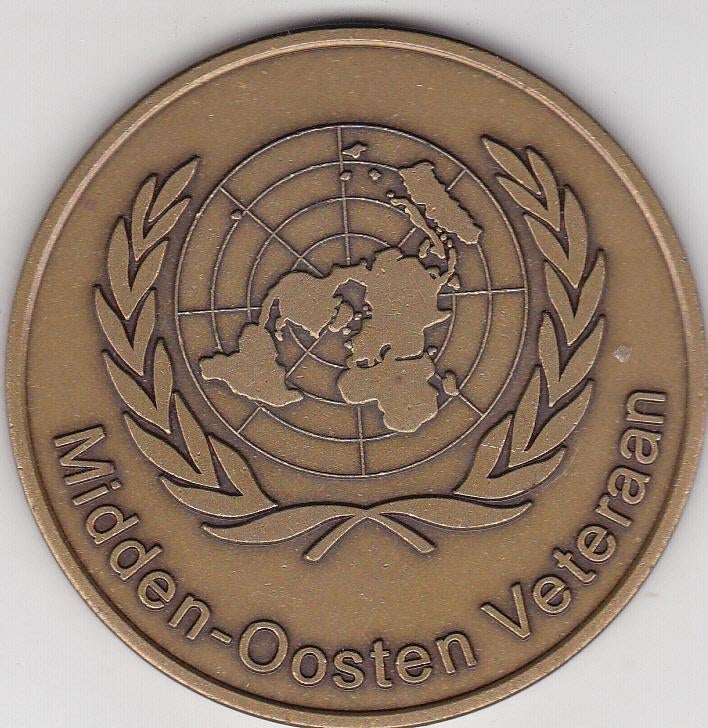 MIDDEN - OOSTEN VETERAAN JOHANNES POST KAZERNE  VETERANENDAG, Ophalen of Verzenden, Overige materialen