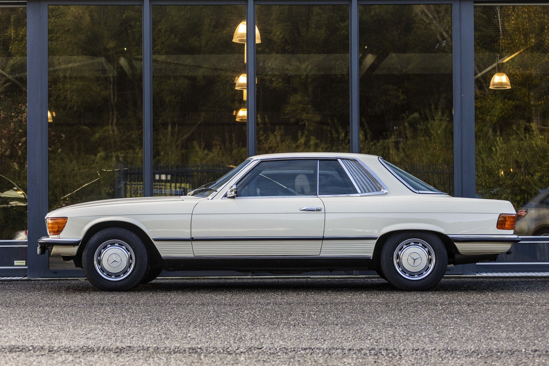 Mercedes-Benz SL-Klasse 280 SLC coupé (bj 1975, automaat), foto 9