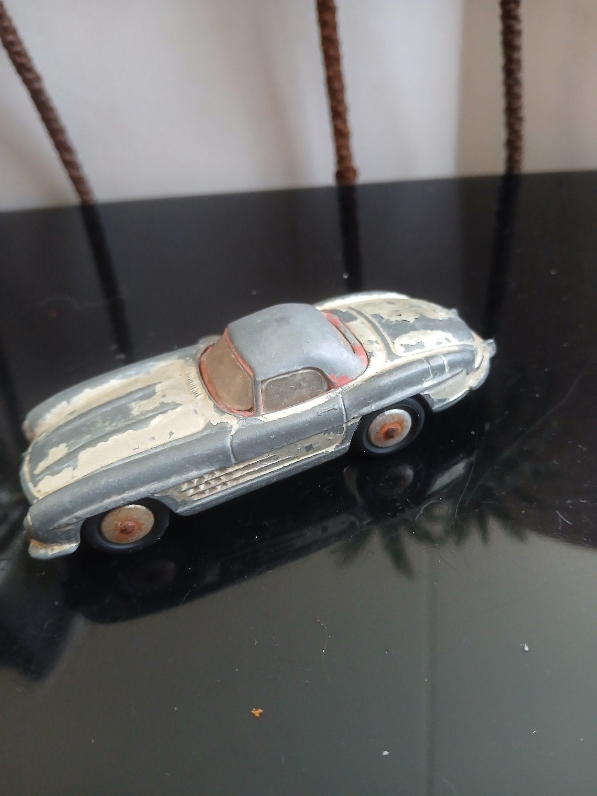 Mercedes 300SL.  Corgi toys, opknapper, Ophalen of Verzenden, Gebruikt, Auto, Corgi