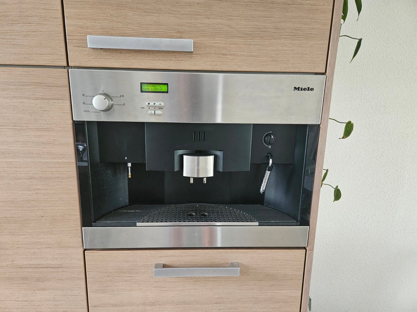 Miele CVA 620-2 Inbouw Koffiemachine, Ophalen, Gebruikt, Espresso apparaat, 10 kopjes of meer