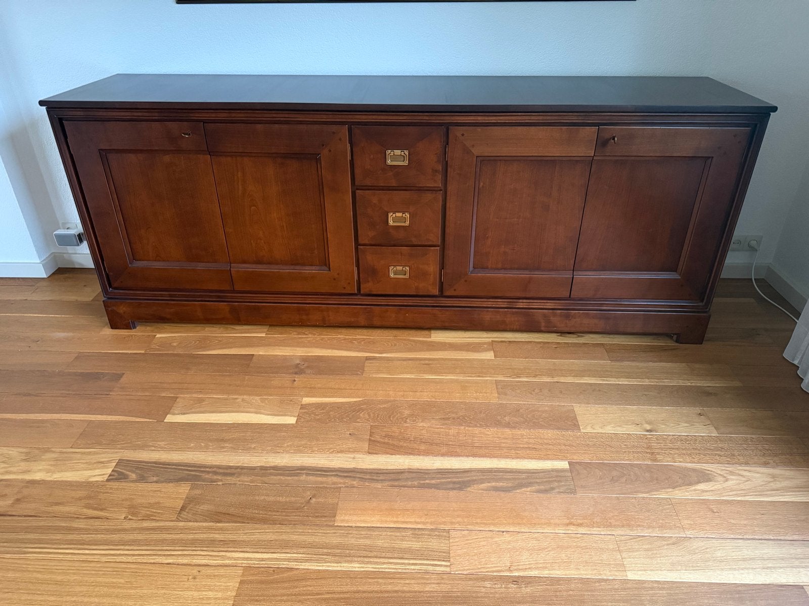 Klassiek kersenhouten dressoir, Huis en Inrichting, Ophalen, Gebruikt, 200 cm of meer, 50 tot 75 cm