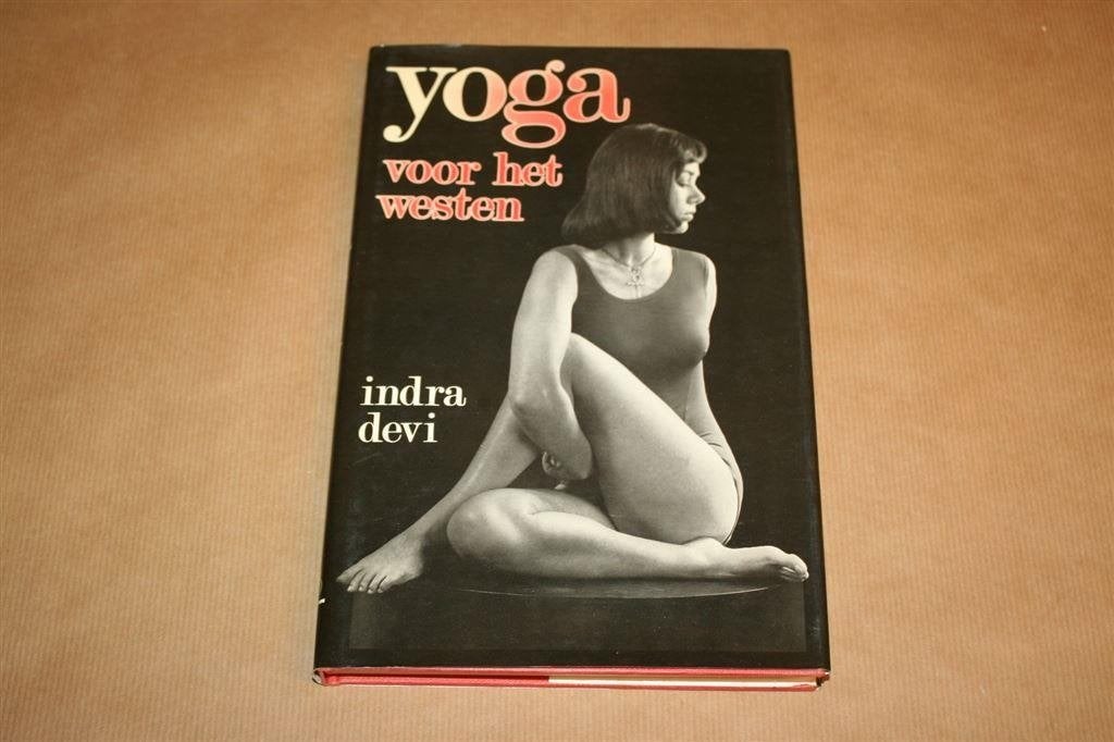 Yoga voor het Westen. Complete cursus oefening thuis., Ophalen of Verzenden, Gelezen, Overige onderwerpen, Achtergrond en Informatie