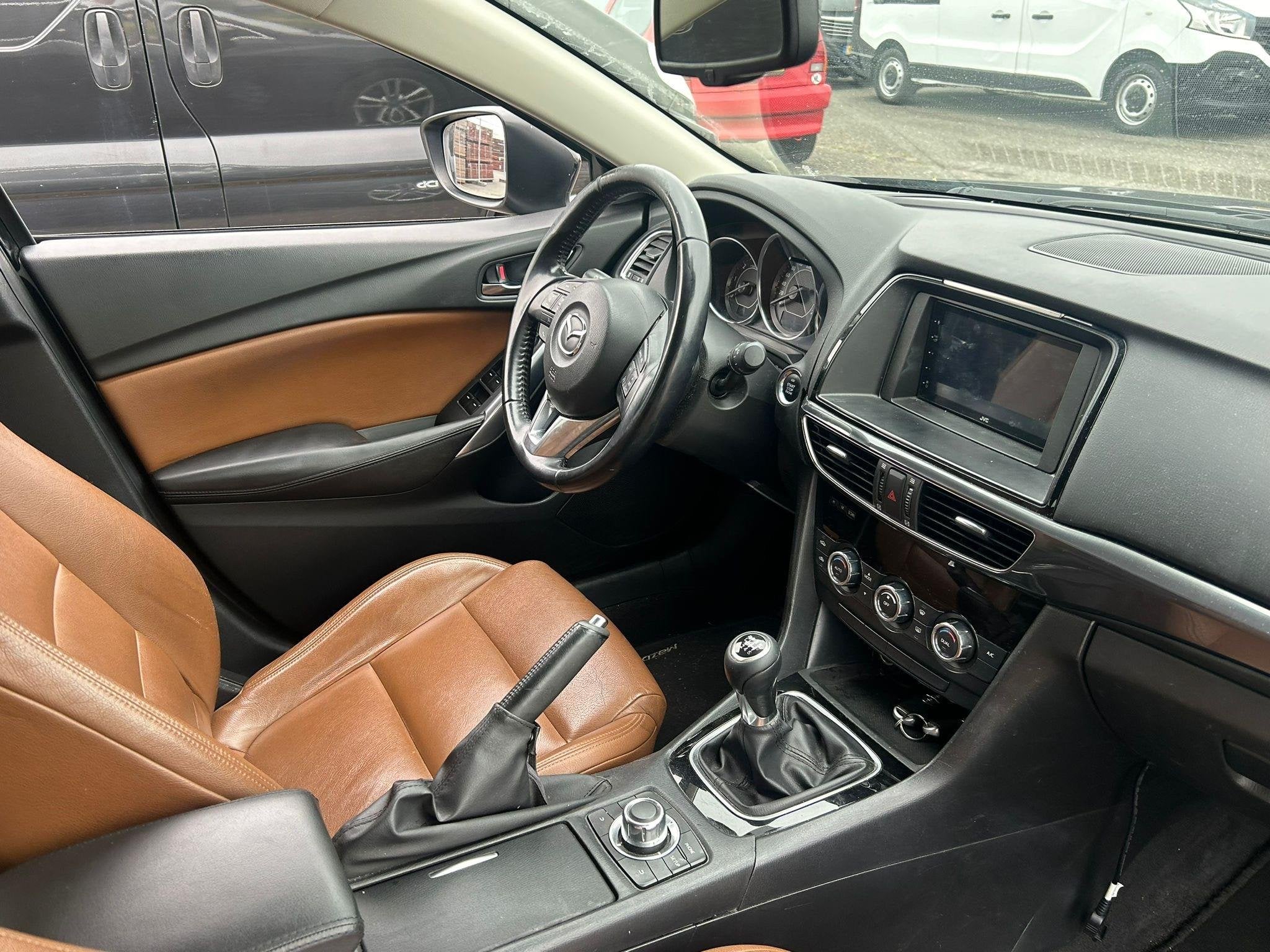 Mazda 6 Sportbreak 2.2D Skylease EXPORT ONLY!, Voorwielaandrijving, 4 cilinders, 150 pk, Zwart
