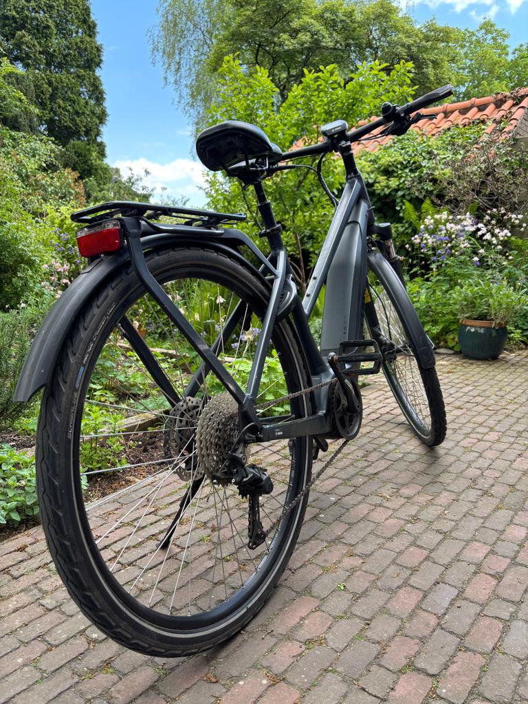 elektrische fiets Cube touring hybrid pro, Fietsen en Brommers, Elektrische fietsen, Gebruikt, Cube, 47 tot 51 cm, 50 km per accu of meer