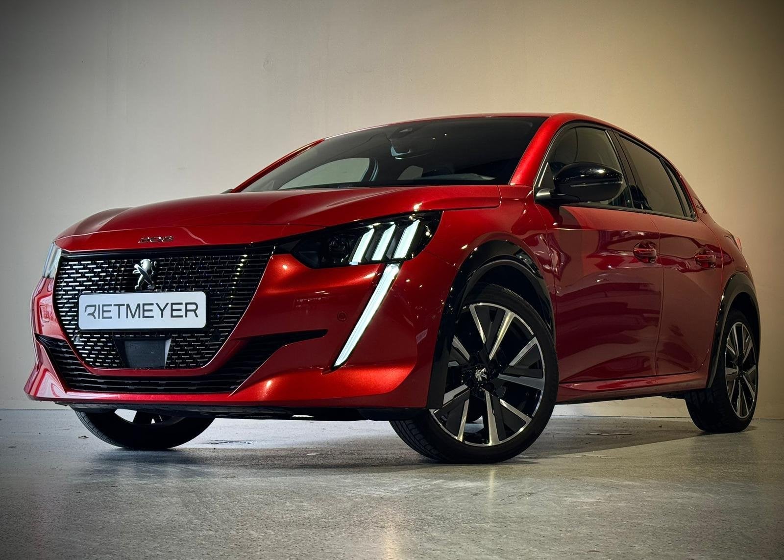 Peugeot 208 1.2 PureTech GT-Line |Camera |Keyless |Navi |Cru, Gebruikt, Euro 6, Met garantie (alle), Leder en Stof