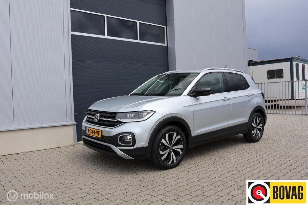 Volkswagen T-Cross 1.0 TSI Style I Camera I Trekhaak I Navig, Auto's, Volkswagen, T-Cross, Gebruikt, Zwart, Bedrijf