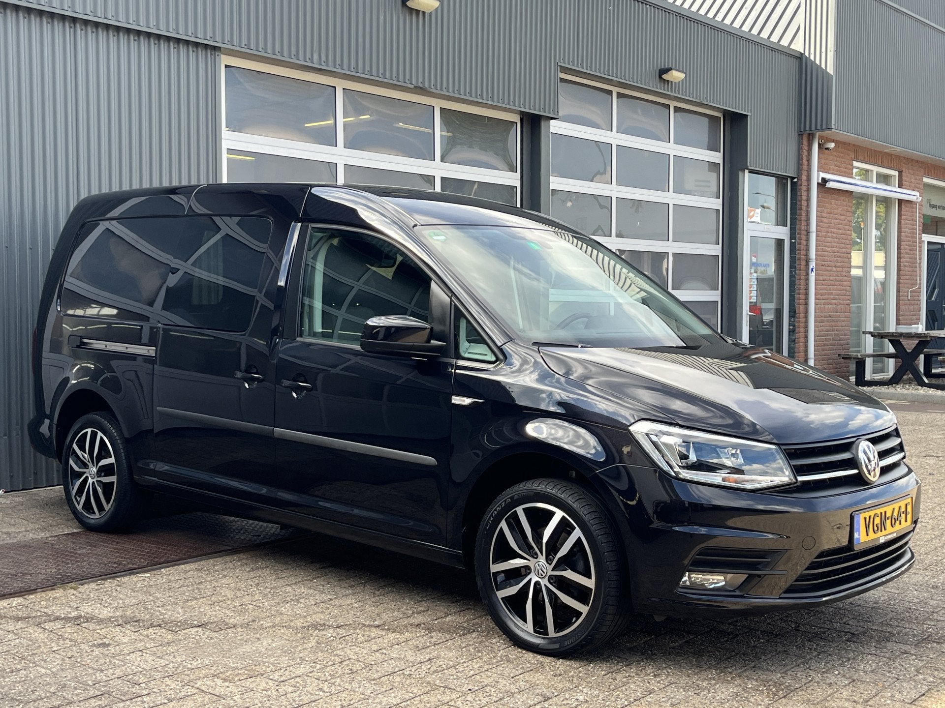 Volkswagen Caddy 2.0 TDI L2H1 BMT Maxi C-Edition Airco Cruis, Auto's, Stof, Gebruikt, 4 cilinders, Volkswagen