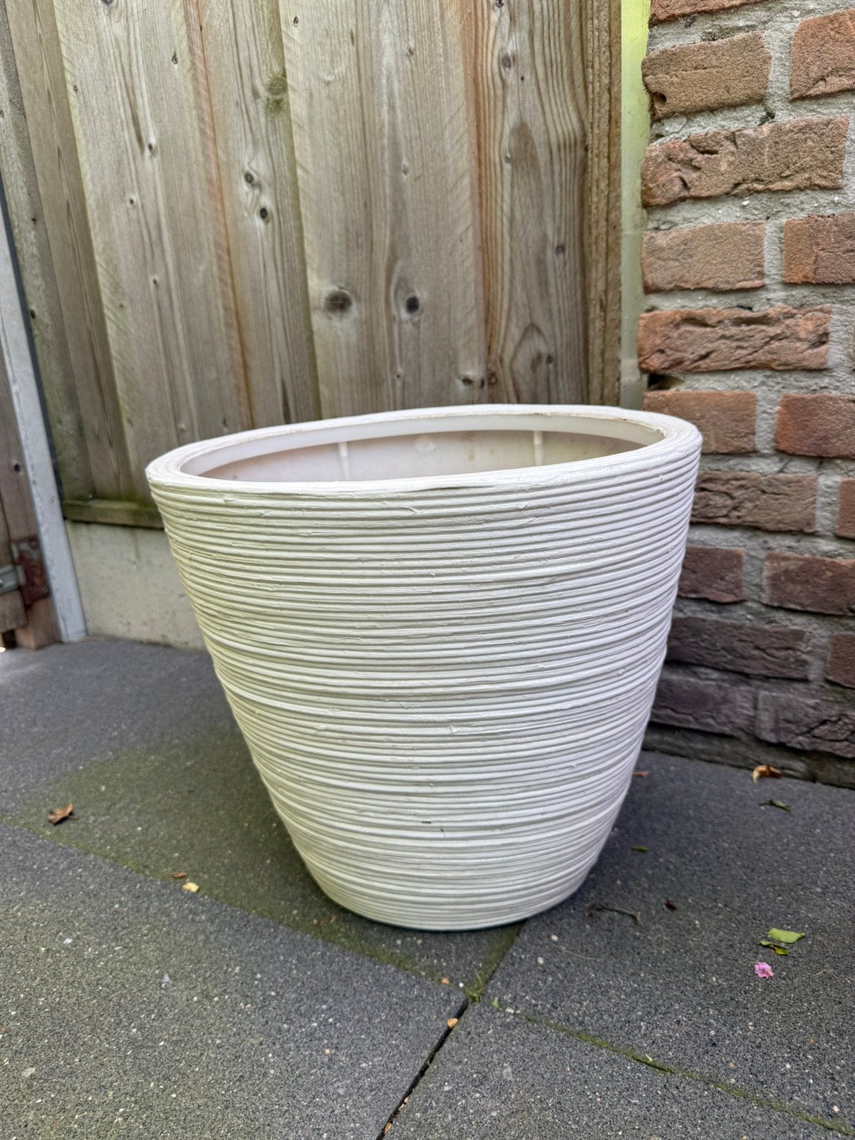 Grote plantenpot ikea gratis, Ophalen, Kunststof, Rond, Zo goed als nieuw