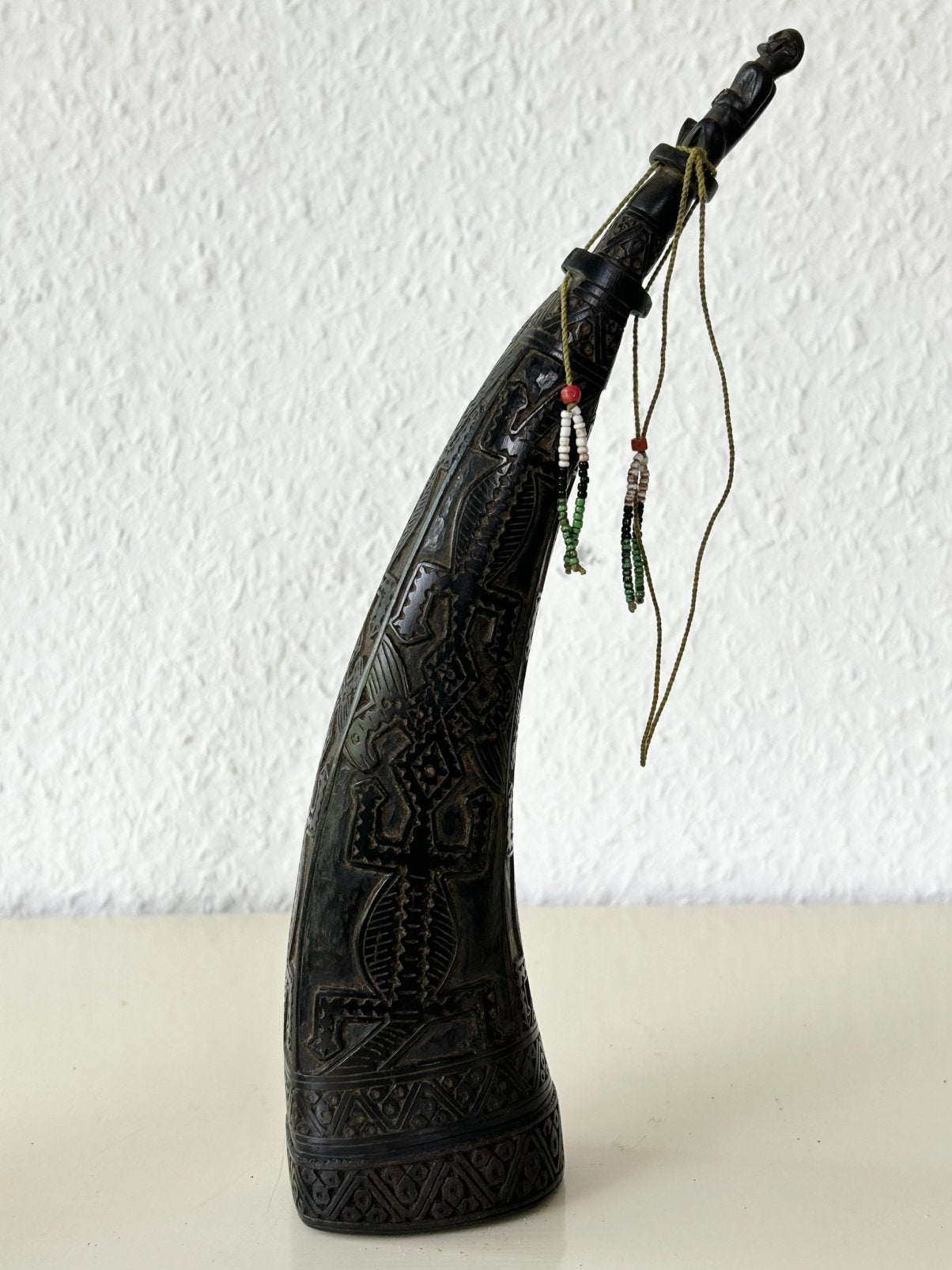 Oude authentieke medicijnhoord. Flores Indonesie Tribal Art, Ophalen of Verzenden