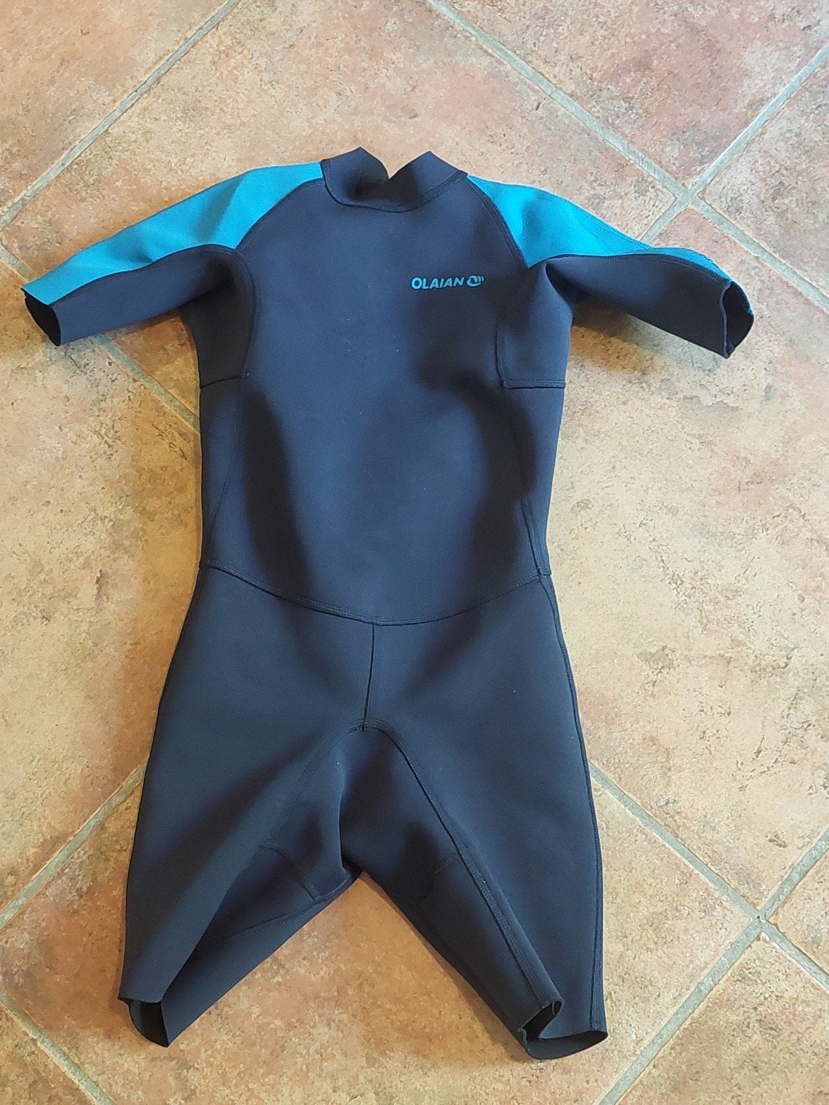 OLAIAN Wetsuit 1.5mm - 1x blauw/Zwart & 1x roze/Paars, Wetsuit, Ophalen of Verzenden, Zo goed als nieuw, OLAIAN