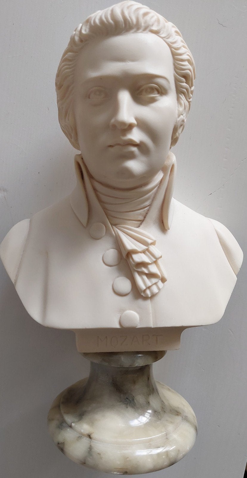Mozart Buste van A. Giannelli - Marmeren Sokkel., Buste, Ophalen of Verzenden, 20 - 50 cm, Beige