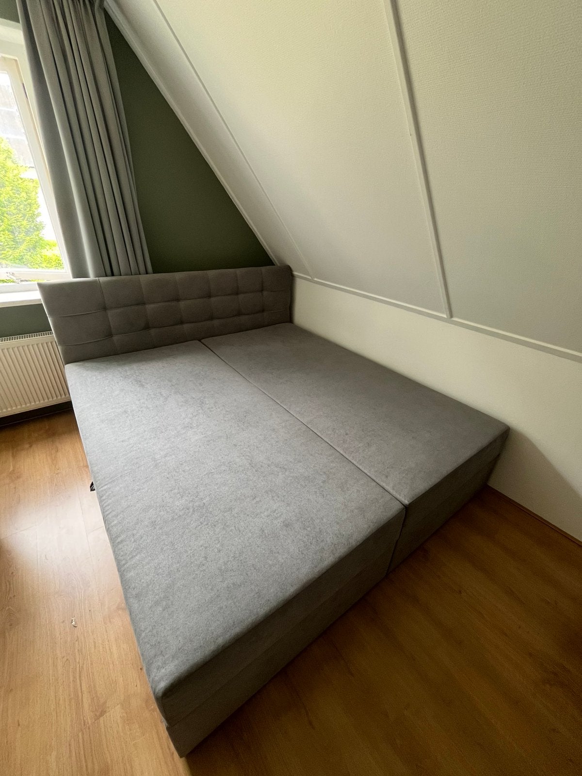 Ruim 2 persoons bed 180x200 m, Huis en Inrichting, Slaapkamer | Bedden, Tweepersoons, Ophalen of Verzenden, Zo goed als nieuw