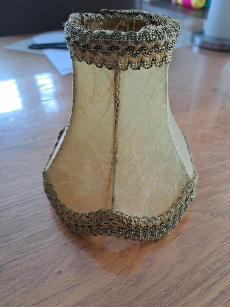 Vintage Seventies Lampenkapje - Goudkleurig, Huis en Inrichting, Lampen | Lampenkappen, Ophalen of Verzenden, Gebruikt, Overige vormen