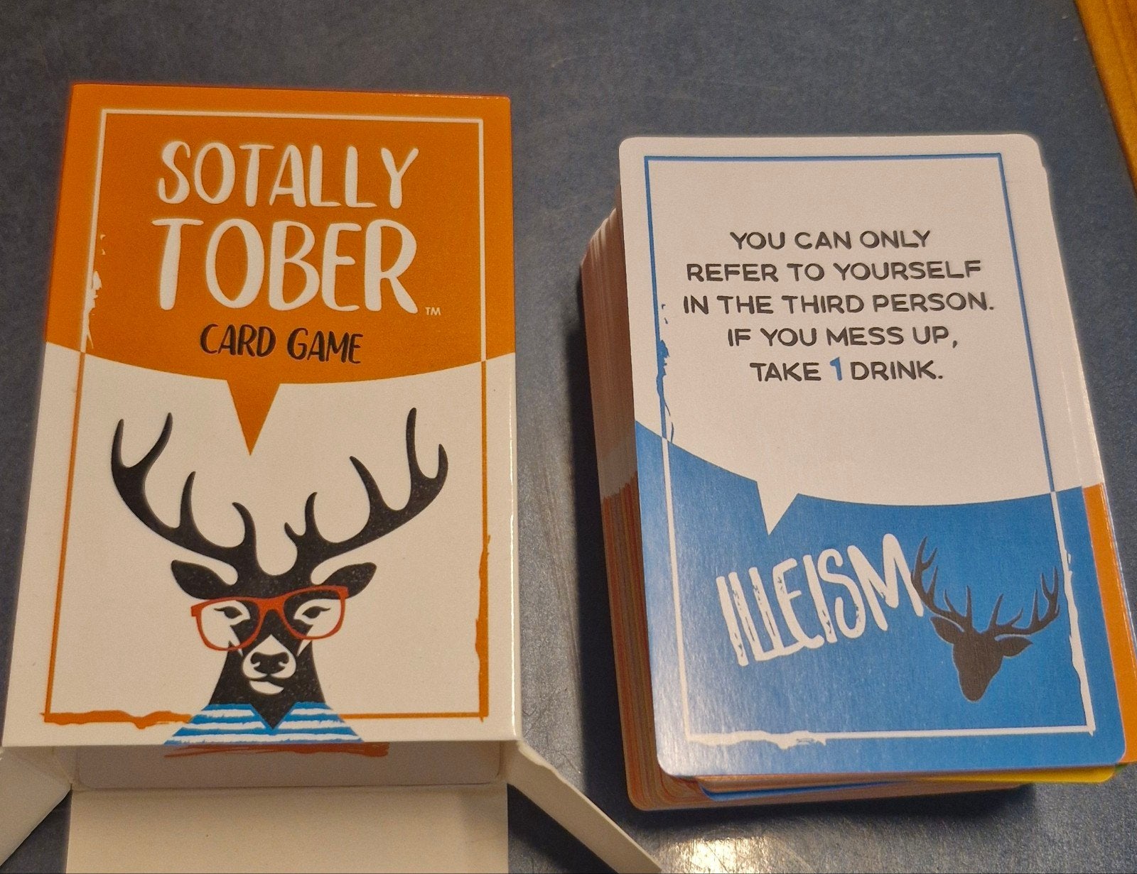 Sotally  Card Game - Hilarisch Drankspel voor Volwassen, Hobby en Vrije tijd, Gezelschapsspellen | Kaartspellen, Vijf spelers of meer