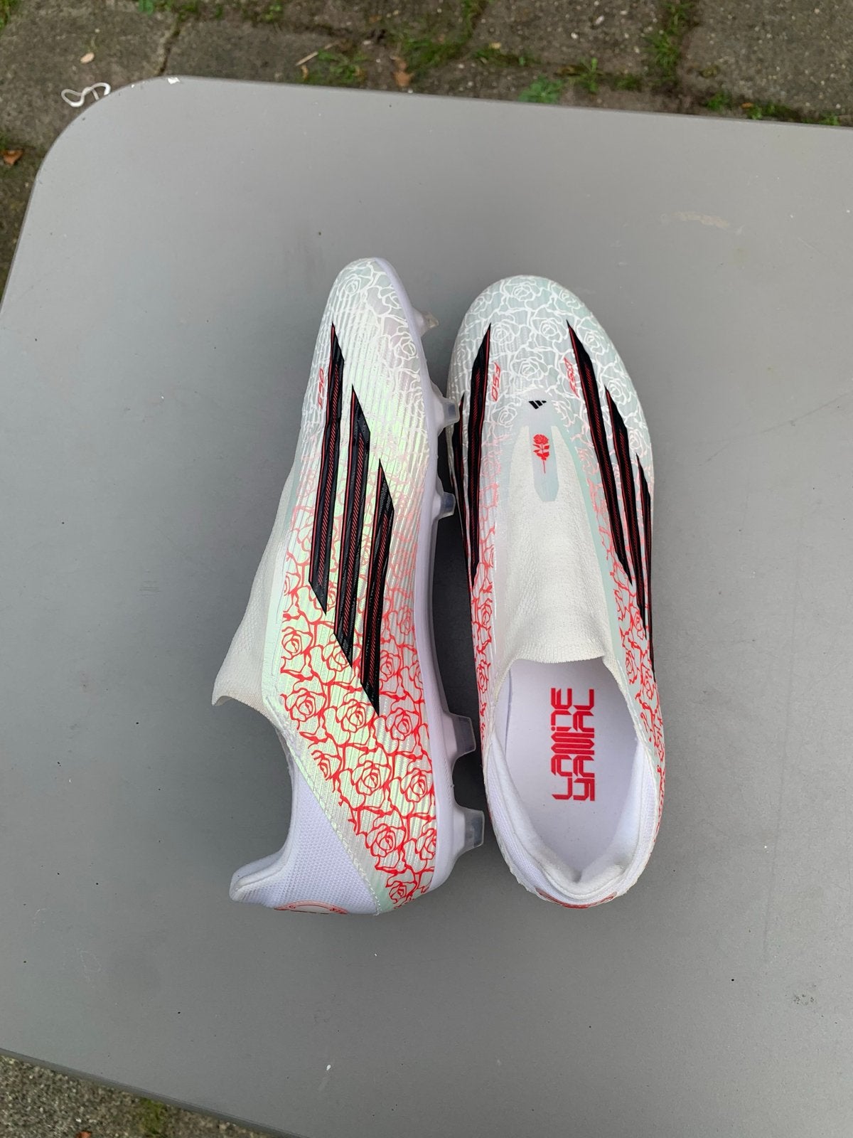 ADIDAS F50 ELITE LACELESS FG LAMINE YAMAL - MAAT 46, Ophalen of Verzenden, Zo goed als nieuw, Adidas, Wit