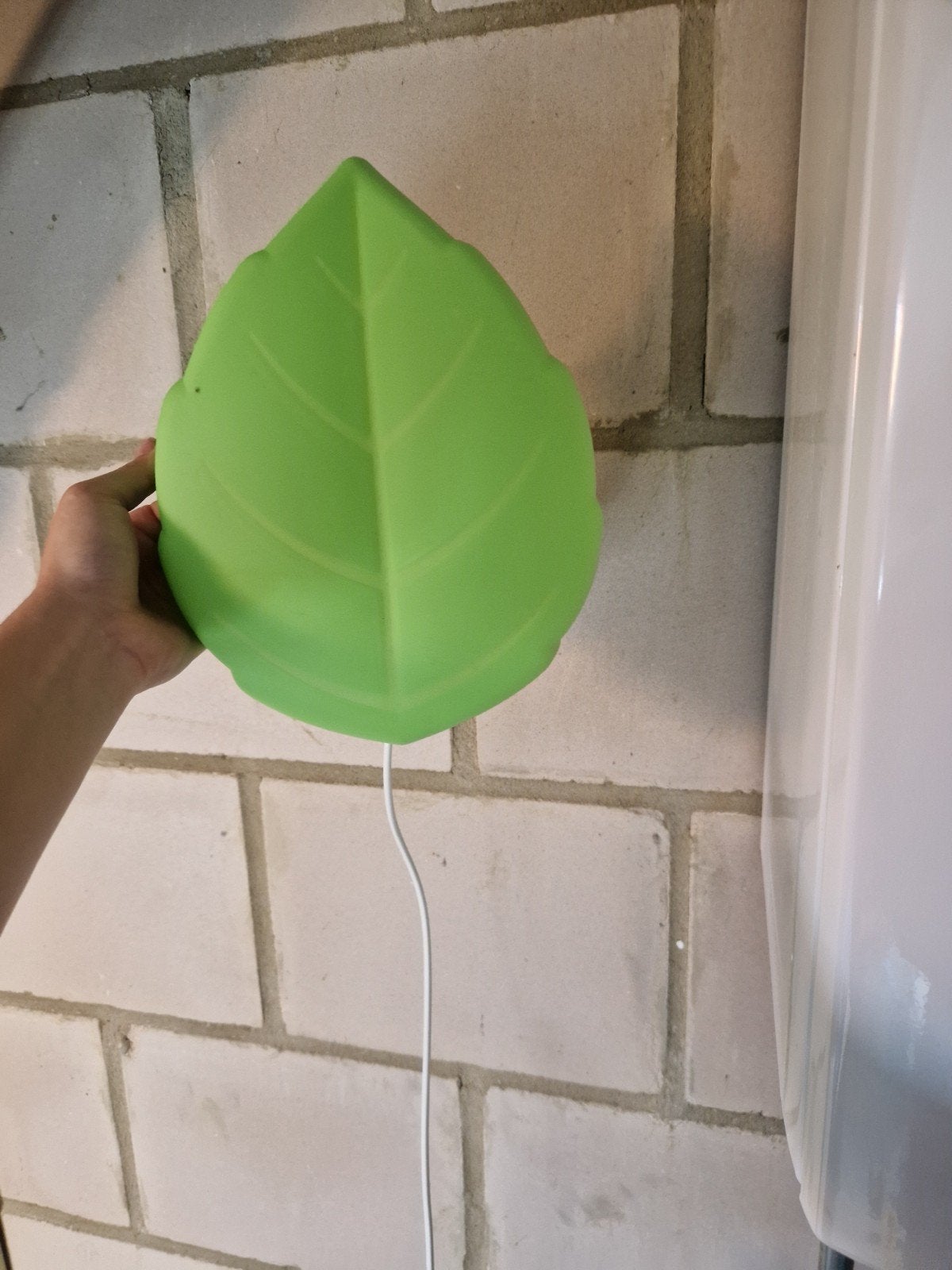 ikea muur lamp bladvorm, Ophalen
