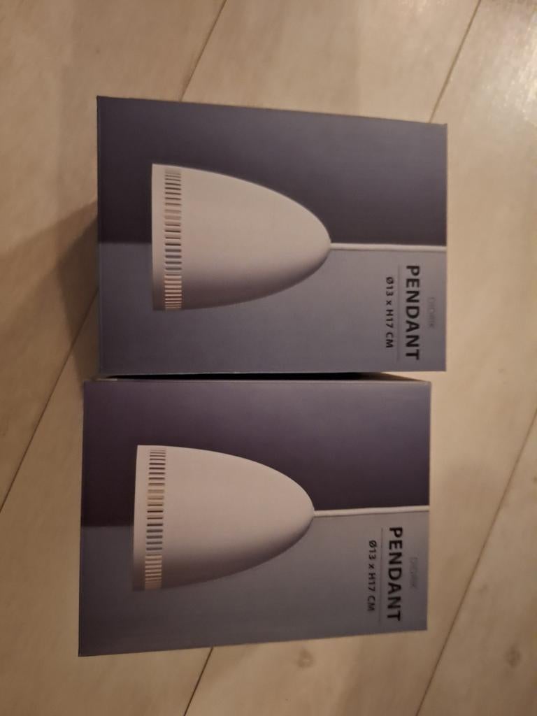 2 witte hanglampen, Ophalen of Verzenden, Nieuw, Minder dan 50 cm