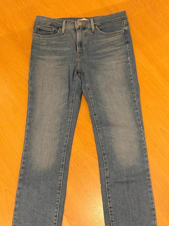 Levi's 312 Shaping Slim Jeans - Maat W29L30, Ophalen of Verzenden, Zo goed als nieuw, Blauw, W28 - W29 (confectie 36)