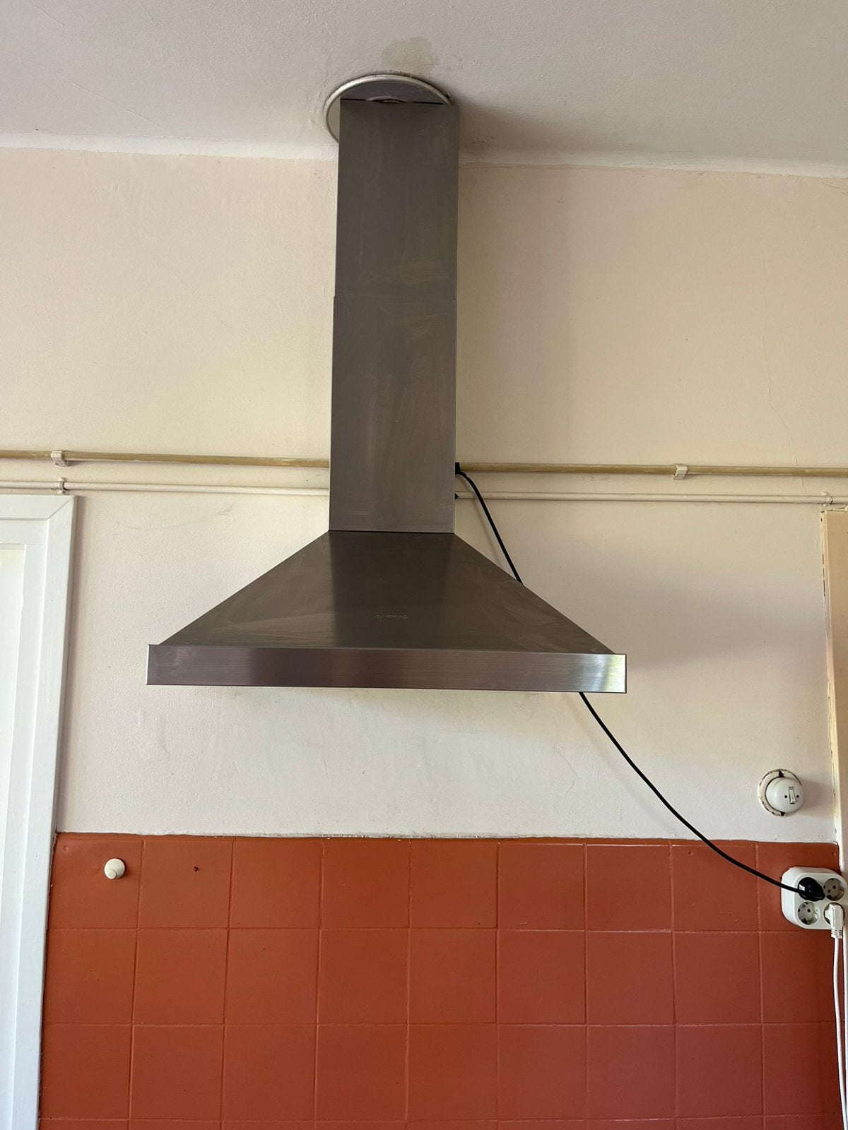 SMEG afzuigkap, Ophalen, Gebruikt, Wandschouwkap, 400 tot 600 m³ per uur