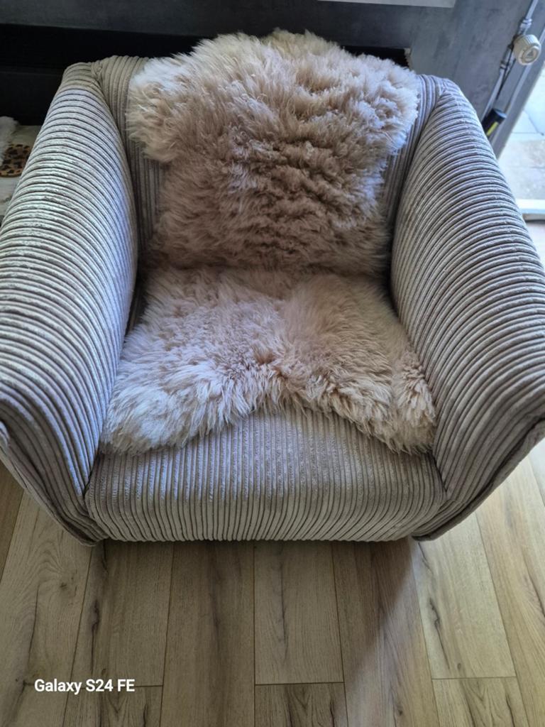 Ribbon fauteuil  mink - Zo goed als nieuw  vandaag 75 euro, Huis en Inrichting, Fauteuils, Ophalen, Modern, Comfortabel, 75 tot 100 cm