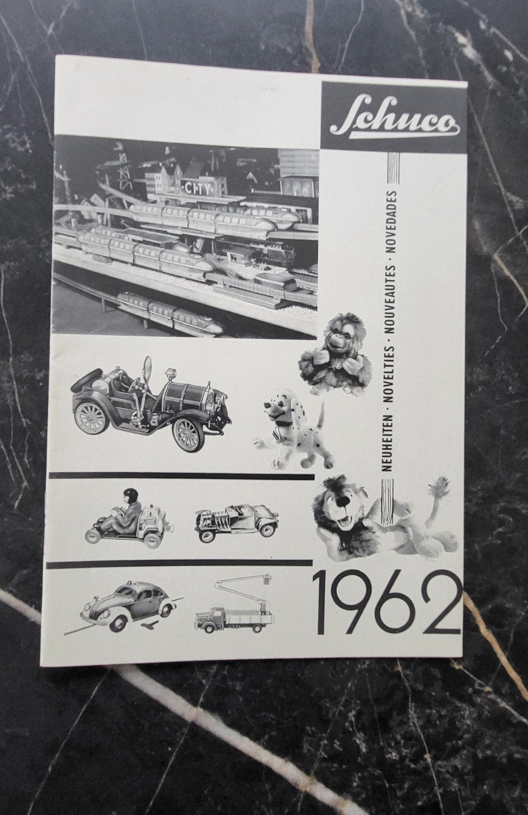 Zeldzame Schuco Dealer Catalogus 1962 - Perfecte Staat, Ophalen of Verzenden