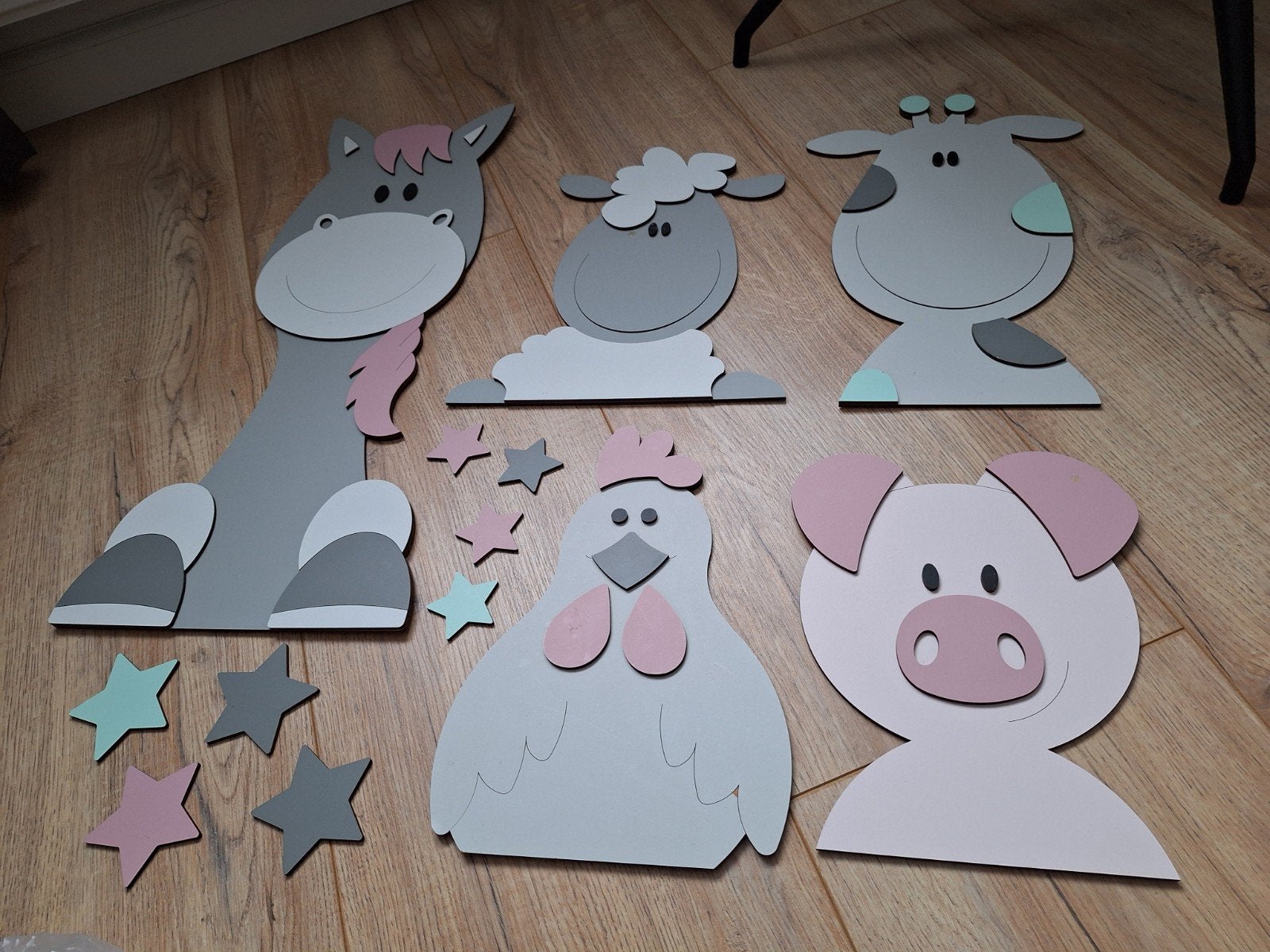 5 stuks houten (hardboard) decoratiefiguren, Kinderen en Baby's, Ophalen of Verzenden, Wanddecoratie