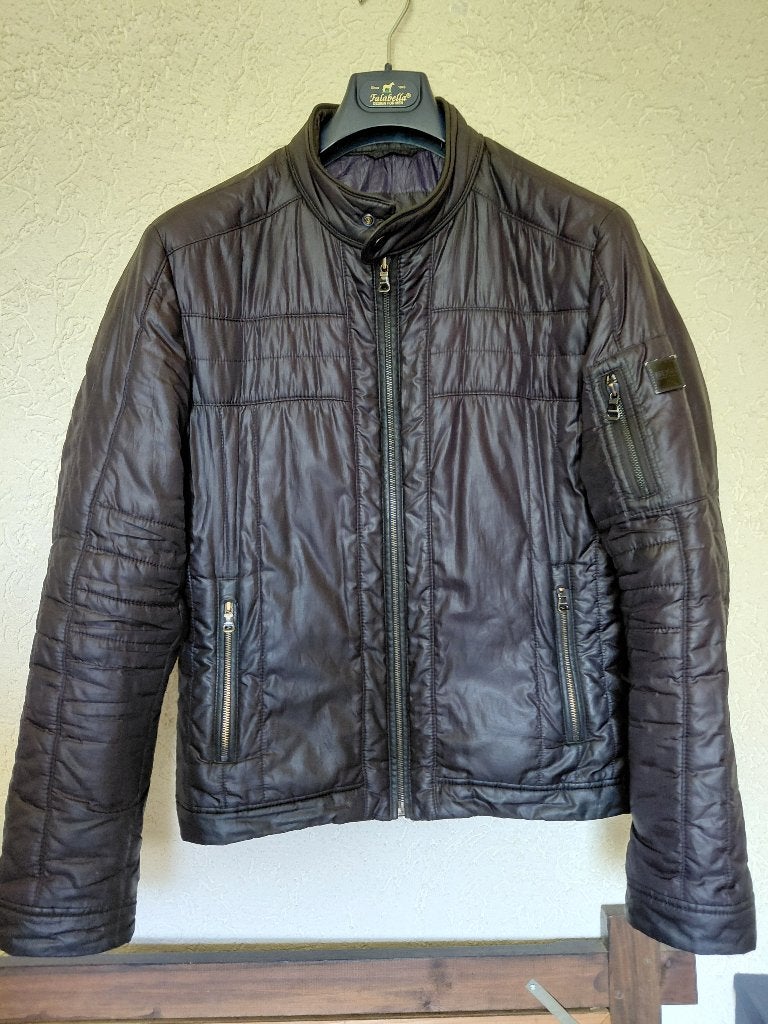 Hugo Boss gewatteerde jas, maat XL, in zeer goede staat., Maat 52/54 (L), Zwart, Ophalen of Verzenden, Zo goed als nieuw