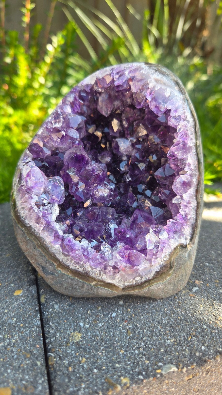 Prachtige Uruguay Amethist Geode - 800g, 10x9cm, Ophalen of Verzenden, Mineraal