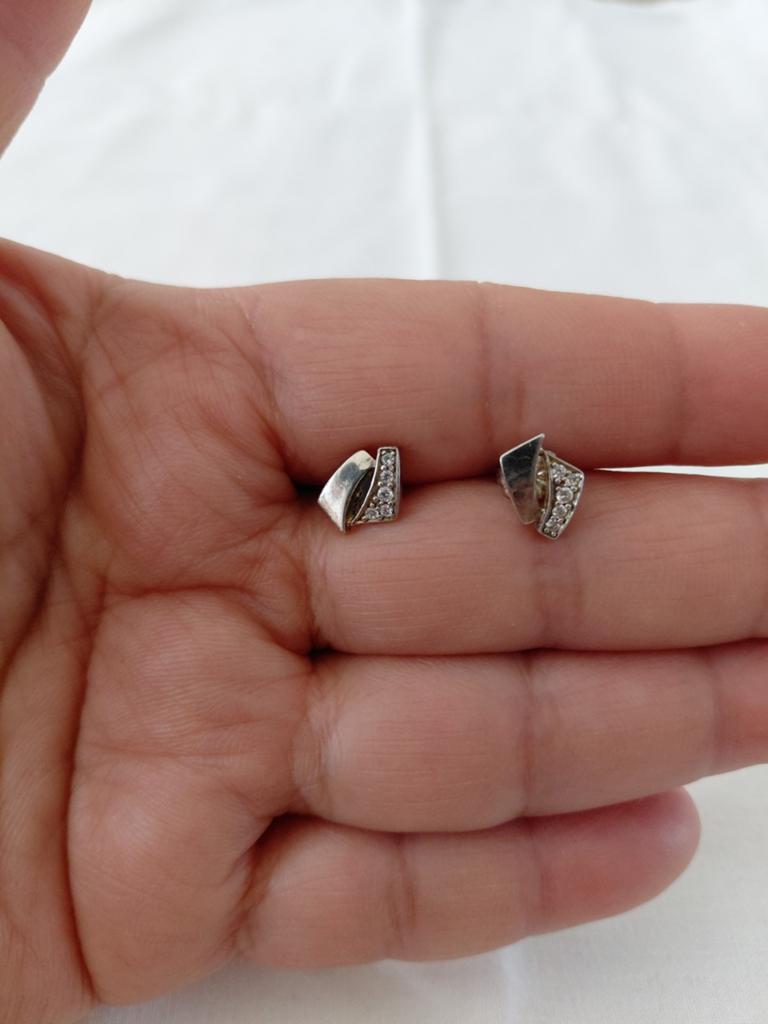 925 zilveren studs oorbellen, Met kristal, Gebruikt, Ophalen of Verzenden, Knopjes of Stekers
