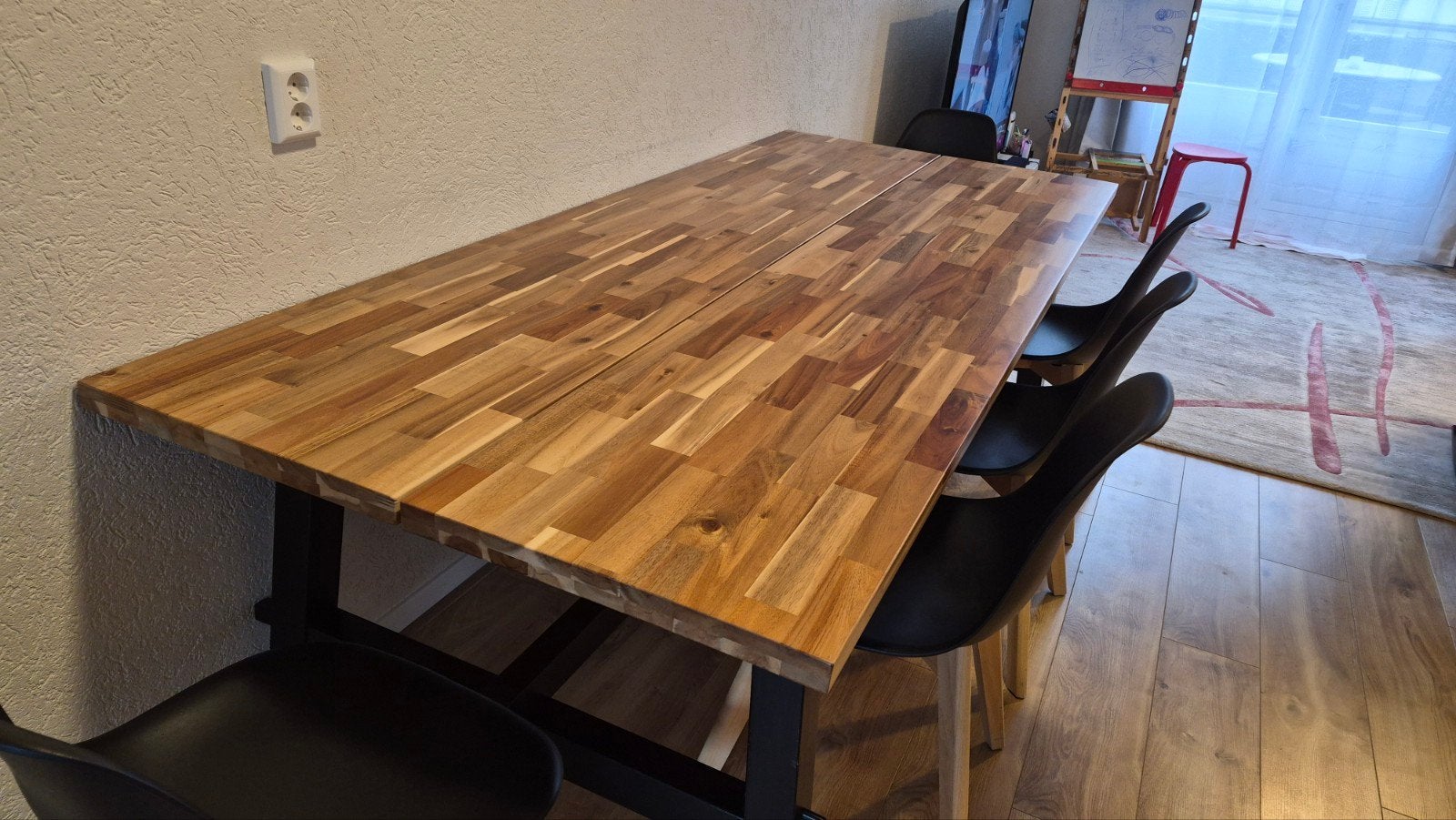 Ikea Skogsta, dining table, Ophalen, 100 tot 150 cm, 200 cm of meer, Zo goed als nieuw