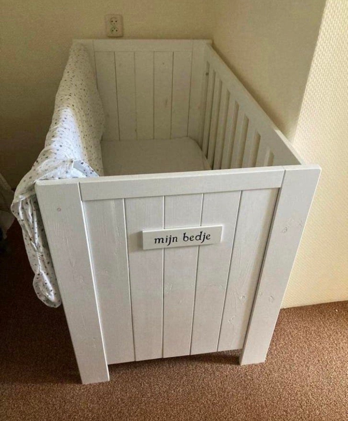Wit ledikant Baby Dump, Ophalen of Verzenden, Gebruikt, Ledikant