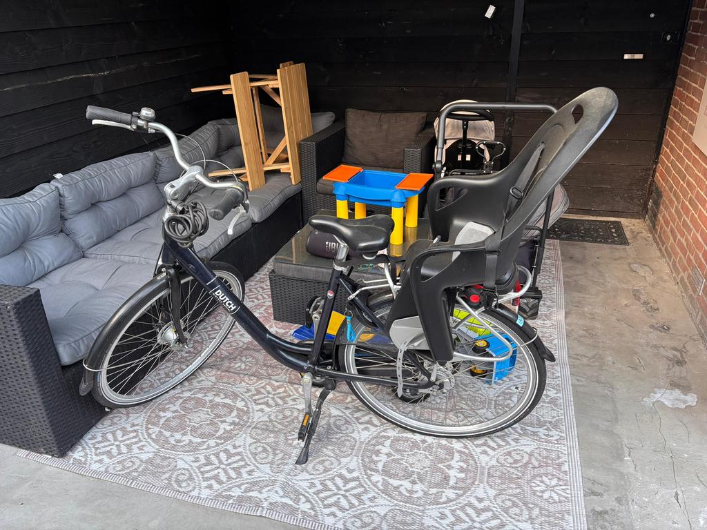 Nette fiets met achterzitje, Fietsen en Brommers, Fietsen | Dames | Moederfietsen, Ophalen, 1 zitje, Zo goed als nieuw, Overige merken