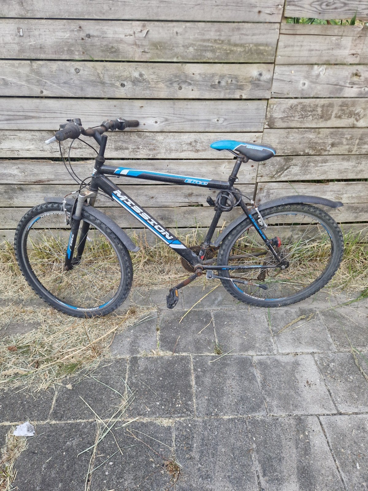 26 inch jongens citybike - Achterband lek, handrem los, Fietsen en Brommers, Minder dan 49 cm, Ophalen, Gebruikt, Overige merken