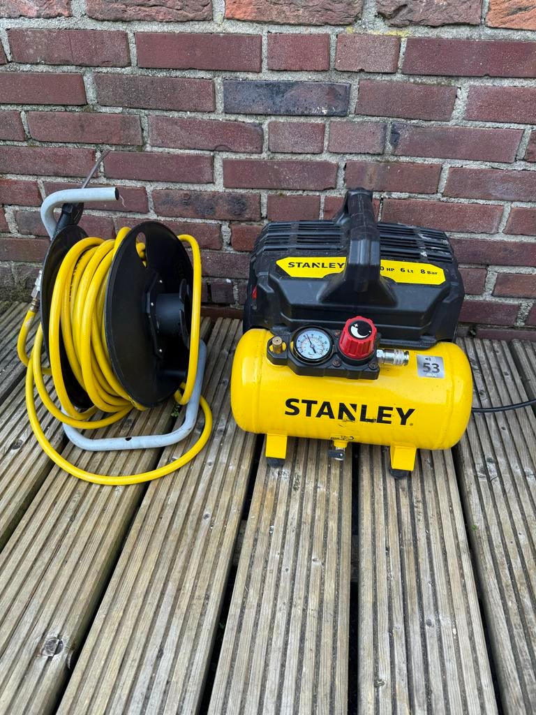 Stanley Compressor 6L 8 Bar met luchtslang, Ophalen, Gebruikt, Info@, Minder dan 200 liter/min