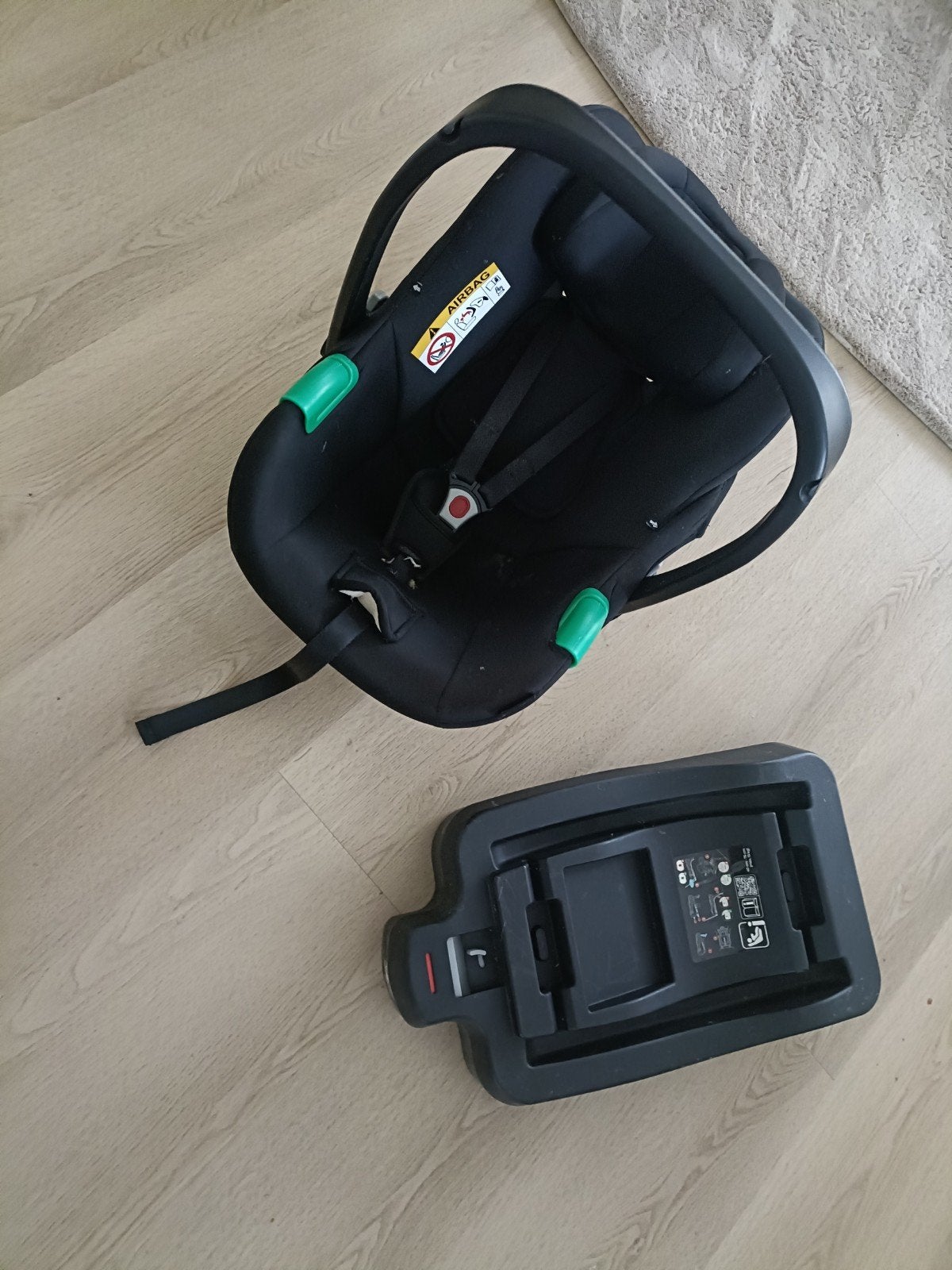 Maxi Cosi met Isofix base van Kinderkraft, Gebruikt, Ophalen of Verzenden, Isofix, 0 t/m 13 kg