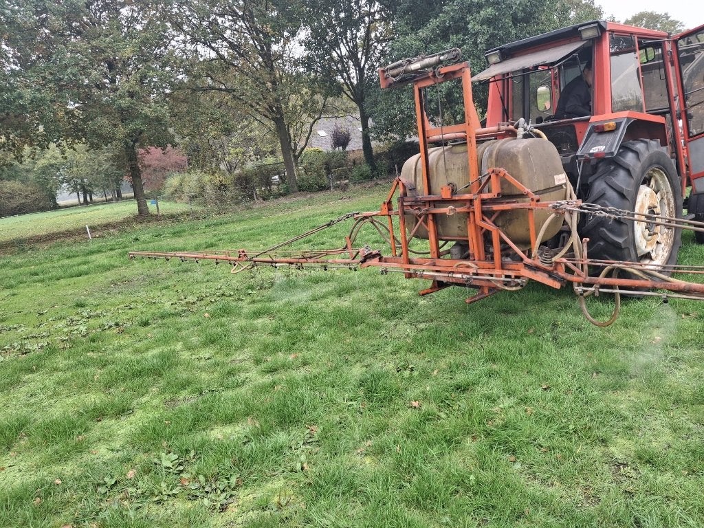 Douven veldspuit, Ophalen, Gebruikt