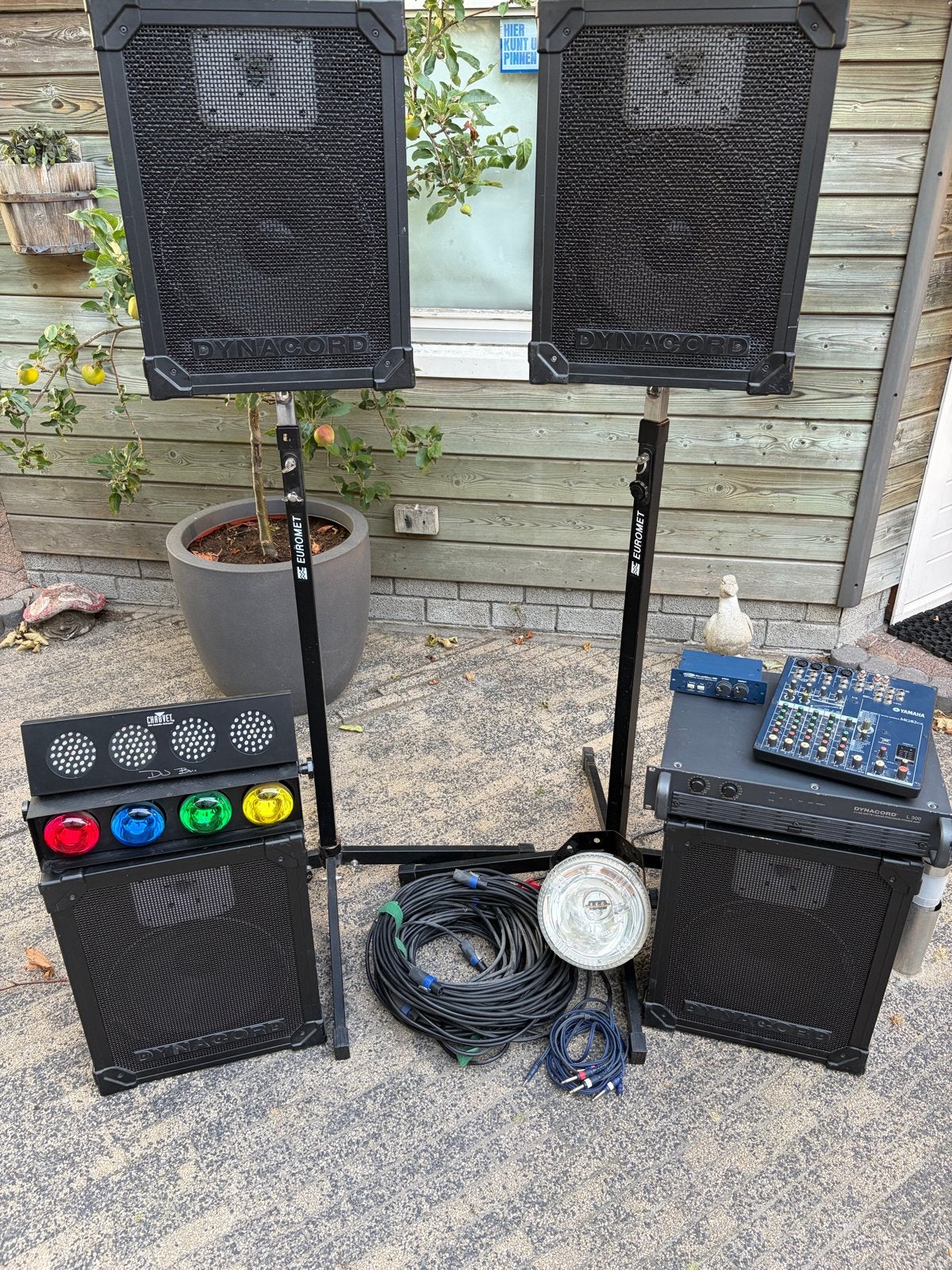 Dynacord PA-set – 4x FE12.2 + L300 + Yamaha MG82CX + lampen, Muziek en Instrumenten, Mengpanelen, Ophalen, Gebruikt, 5 tot 10 kanalen