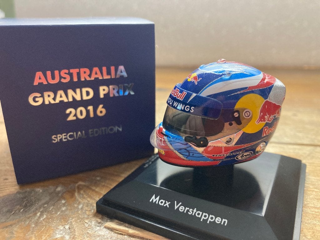 ✅ Max Verstappen 1:8 Helm Australian GP 2016 Red Bull RB12, Verzamelen, Automerken, Motoren en Formule 1, Ophalen of Verzenden